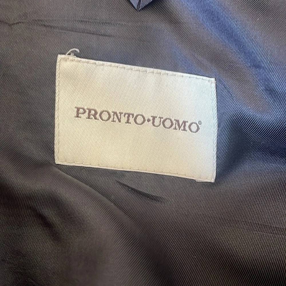 Pronto Uomo pronto uomo